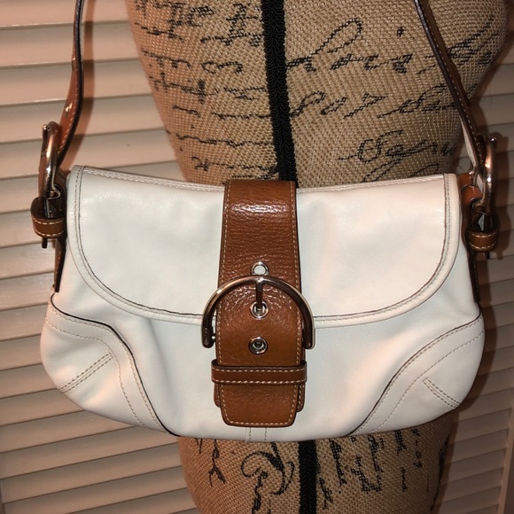 Coach Handbags - Coach white leather shoulder bag